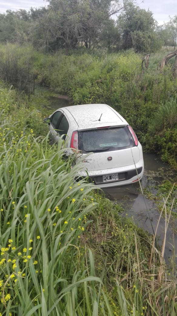 Una mujer rescatada por bomberos tras un nuevo despiste en Puerto Aragón