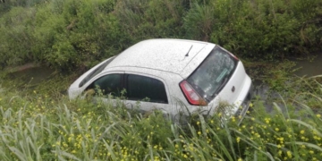 Una mujer rescatada por bomberos tras un nuevo despiste en Puerto Aragón