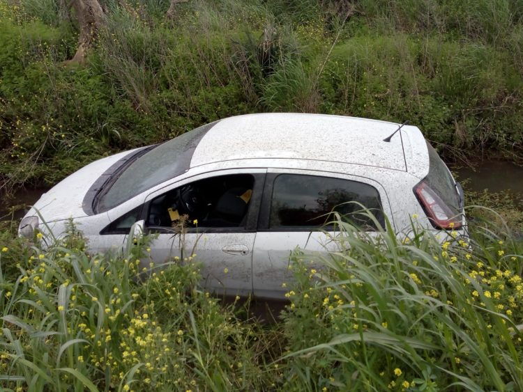 Una mujer rescatada por bomberos tras un nuevo despiste en Puerto Aragón