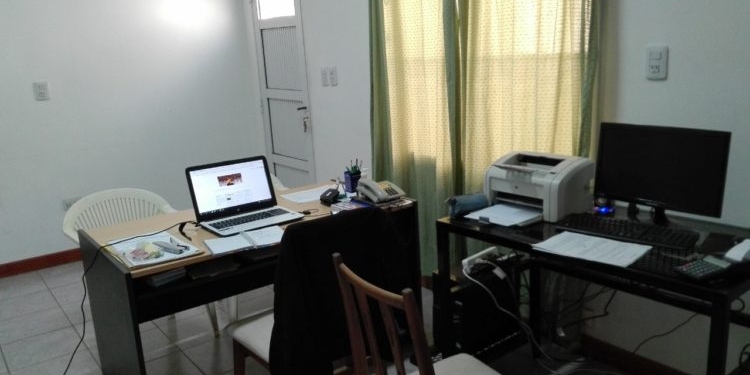 Los profesionales de la Comuna de Maciel también inician paro por falta de pago