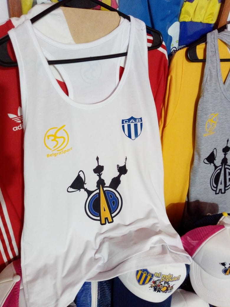 Un club de la región lanzó su propia marca de indumentaria