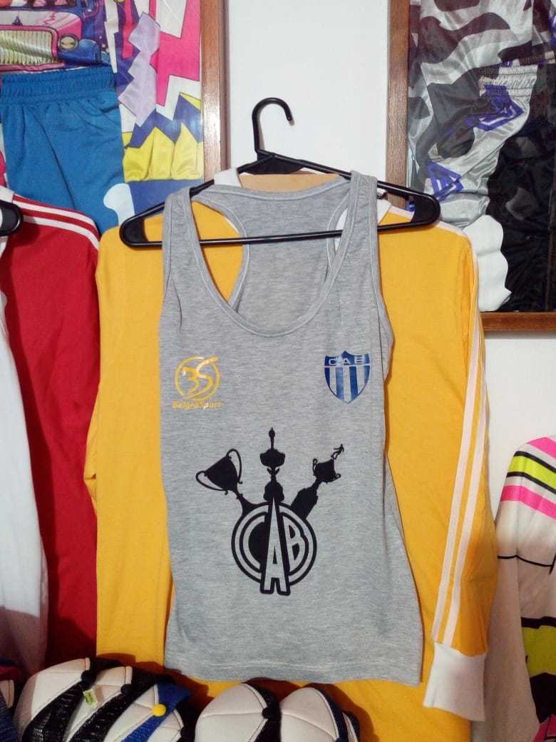 Un club de la región lanzó su propia marca de indumentaria