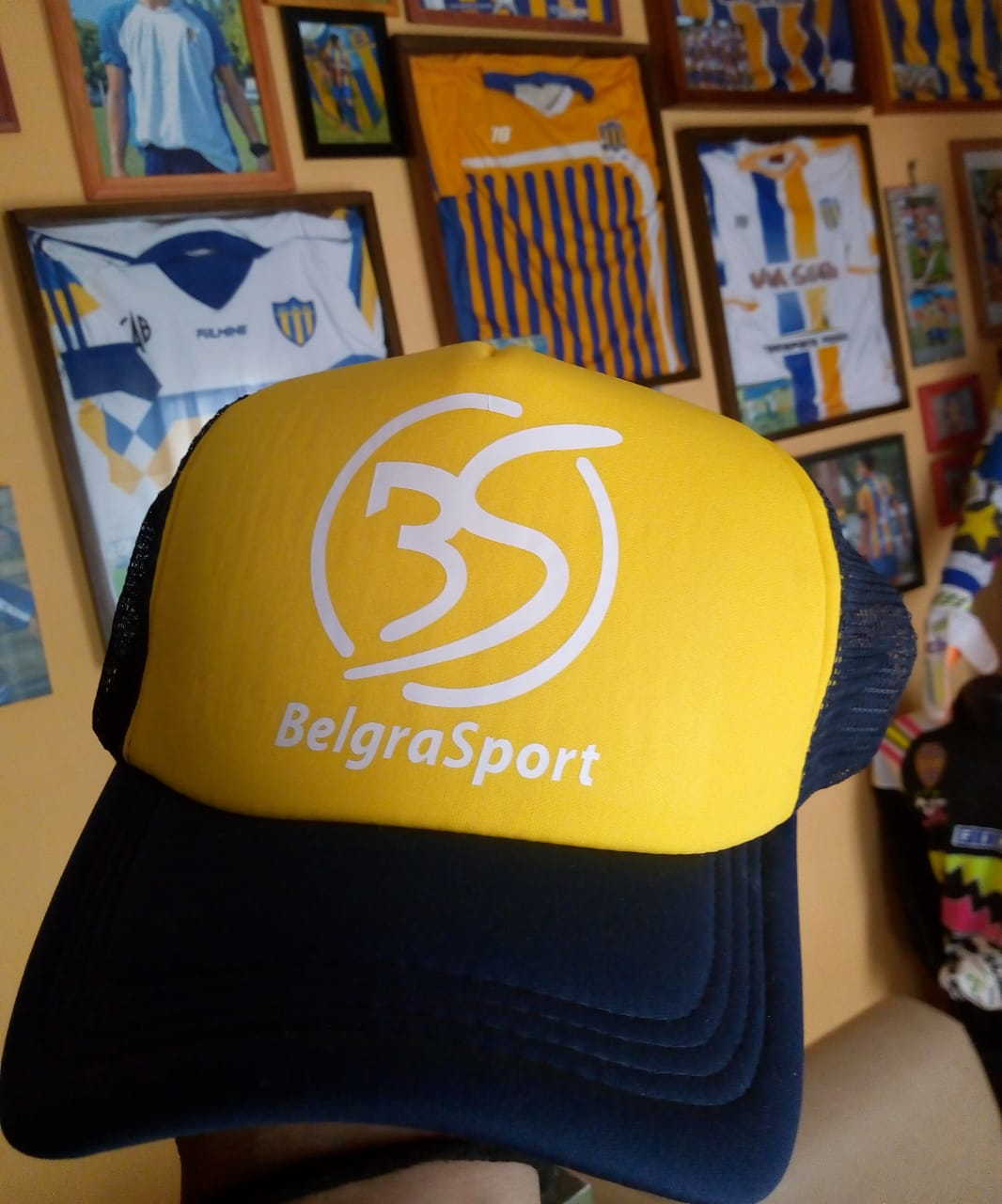 Un club de la región lanzó su propia marca de indumentaria