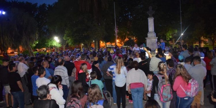 Los vecinos de Maciel convocan a la comisión comunal a una asamblea pública