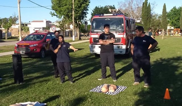 Bomberos Voluntarios de Oliveros brindaron una capacitación en Maciel