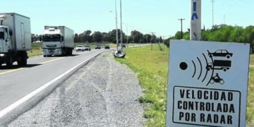 Comenzaron a colocar radares en San Genaro: serán cuatro