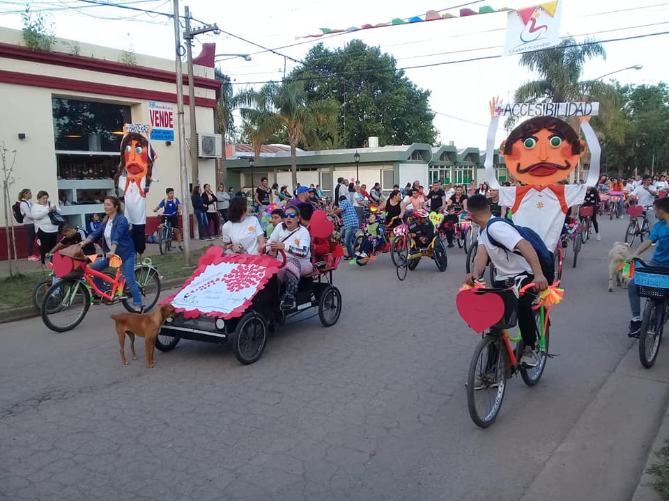 Éxito total: San Genaro pedaleó “por un mundo mejor”