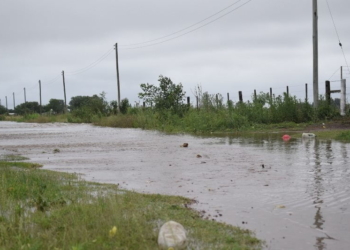 Pelea por el agua: Gaboto acusa a Maciel de desviar el canal y ponerlos en riesgo