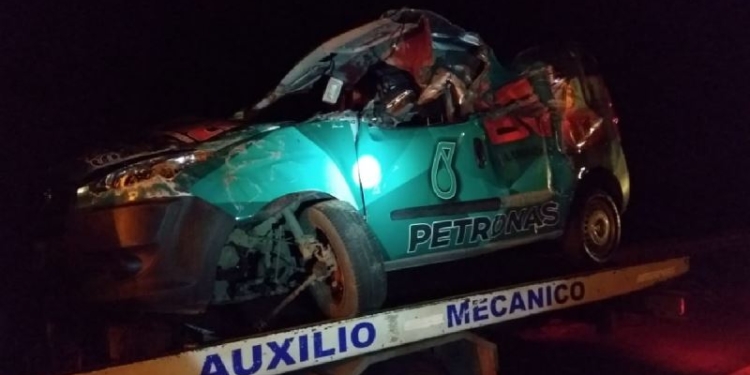 Un hombre murió al impactar contra un poste sobre autopista