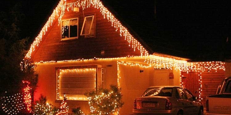 Premiarán a la casa mejor adornada con motivos navideños en Monje