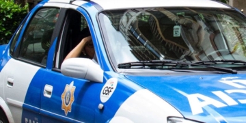 Un menor ingresó a una vivienda de Monje y sustrajo un celular