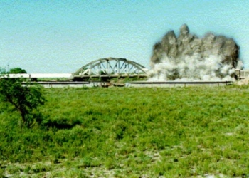 A 21 años de la demolición del Puente de Monje: fotos inéditas y un recuerdo latente