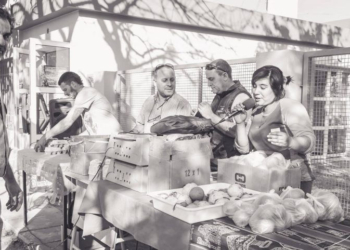 Feria con acto de cierre del año lectivo en el CEA San Genaro