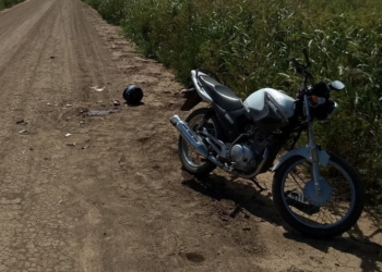 Un motociclista se fracturó el maxilar al impactar contra otro vehículo