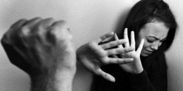 Fue detenido por agredir a su ex pareja con golpes de puño