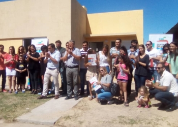 San Genaro: entregaron seis viviendas para familias con terreno propio
