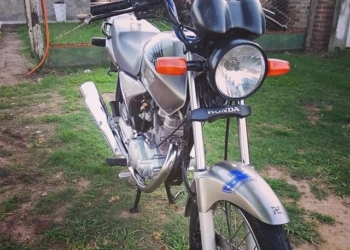 Robaron su moto en Totoras, encontró a los ladrones y los entregó