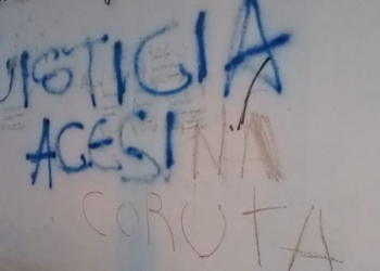 La Comuna de Gaboto amaneció con pintadas y las cámaras captaron el momento