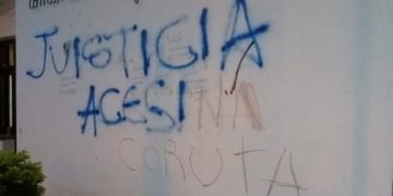 La Comuna de Gaboto amaneció con pintadas y las cámaras captaron el momento