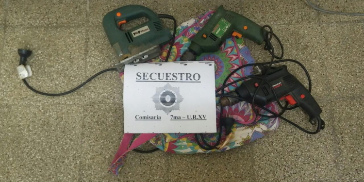 Robo, detención y recuperación de elementos en San Genaro