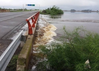 Bajó el agua y levantaron el corte en autopista Rosario Santa Fe