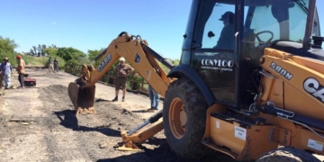 A un año de la caída, comenzaron las obras del puente entre Clarke y Diaz