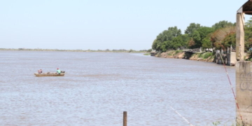 Naufragio en Puerto Aragón: cuatro jóvenes fueron rescatados