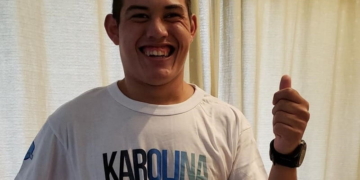 Mauro regala su alegría en el centro de Maciel pero esta vez el regalo fue para él