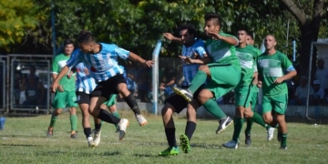 Copa Federación: Defensores goleó a Barrio Quinta y se metió en los cuartos de final