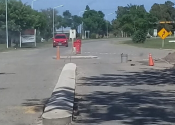 Construyen una rotonda en el ingreso a Puerto Gaboto