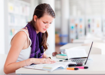 Diaz: abrió la inscripción para carreras universitarias desde casa y sin costos