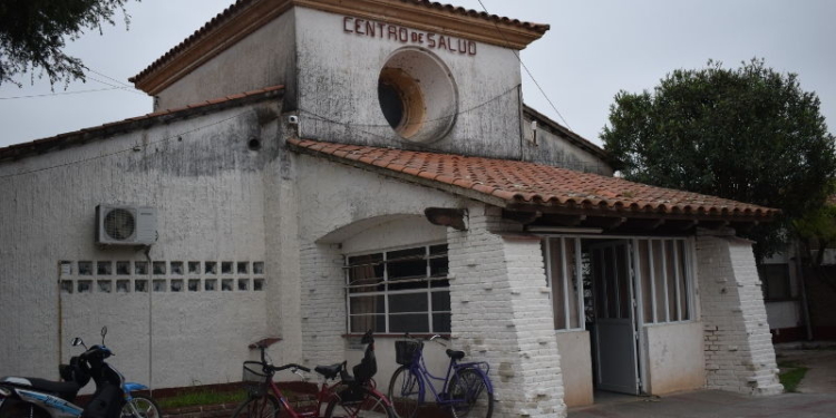Un hombre quedó inconsciente tras caer al vacío en una empresa de la región