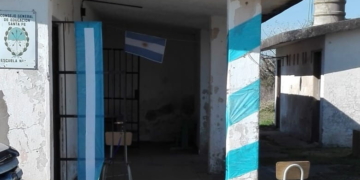 Oliveros: robaron en la escuela rural y necesitan recuperar un elemento vital