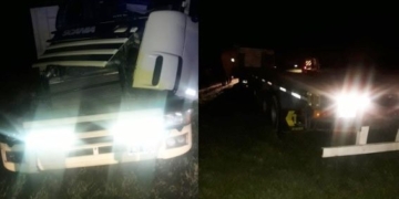 Dos camiones colisionaron sobre autopista y uno de ellos huyó