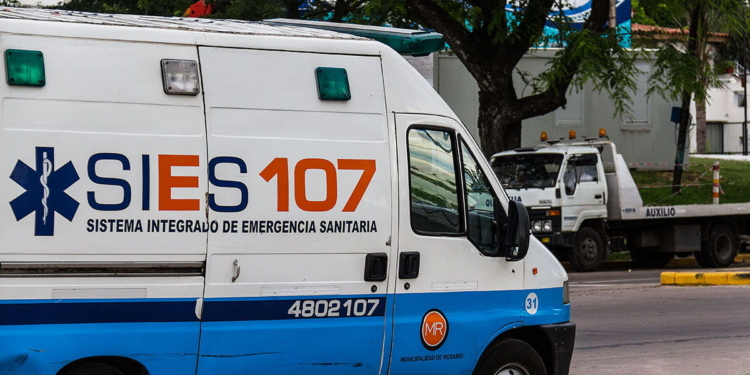 Una mujer falleció y otras dos sufrieron heridas en un trágico accidente