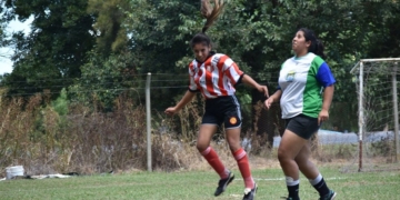 Histórico: comienza la primera liga de fútbol femenino de la región