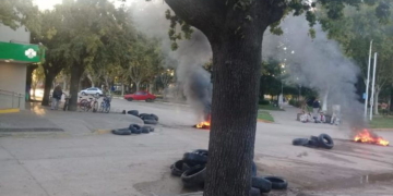 Maciel: la Provincia se hará cargo de los pagos y los trabajadores levantan el piquete