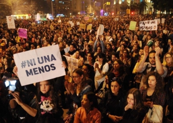 La provincia de Santa Fe declaró asueto para las mujeres el 8 de marzo
