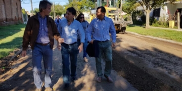 Fabián Cejas recorrió obras en Clarke y Serodino