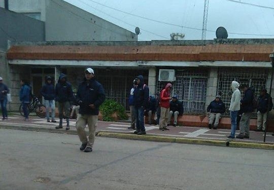 Conflicto en Timbúes: sigue el paro y la comuna dio asueto