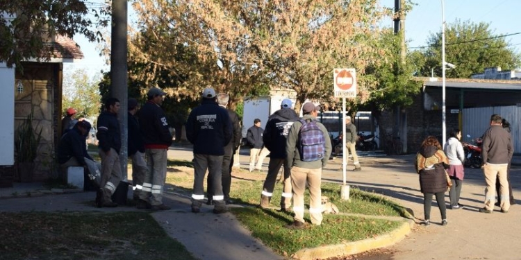 Levantaron el paro de trabajadores en la Comuna de Maciel