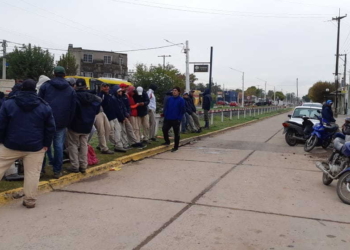 Seis años en negro: continúa el paro en la Comuna de Timbúes