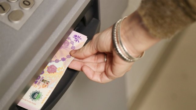 La provincia puso fecha para abonar el aumento acordado en las paritarias