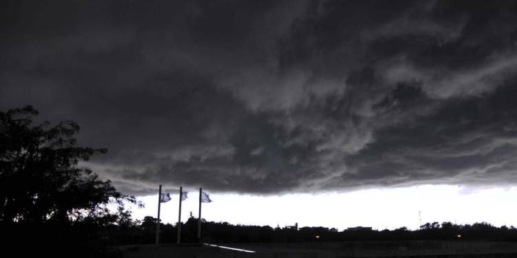 Rige un alerta por lluvias y tormentas para la región
