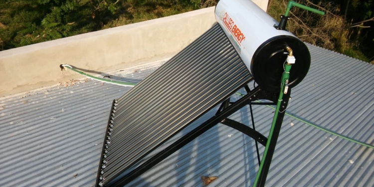 Otra localidad contará con el curso de instalación de termotanques solares