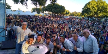 El Aclamado Amistad celebra sus 44 años de vida con un increíble show en vivo