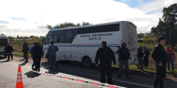 De película: emboscaron a la policía en la autopista y liberaron a los presos