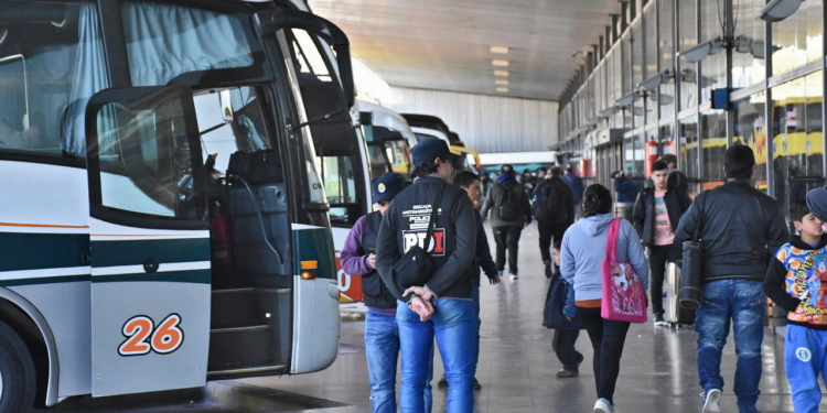 Se levantó el paro de transporte previsto para este sábado