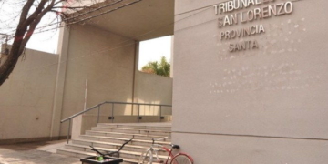 Tiene 20 años y fue condenado a seis años de prisión por diversos delitos