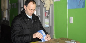 Rasetto retuvo su banca y será el único senador de Cambiemos